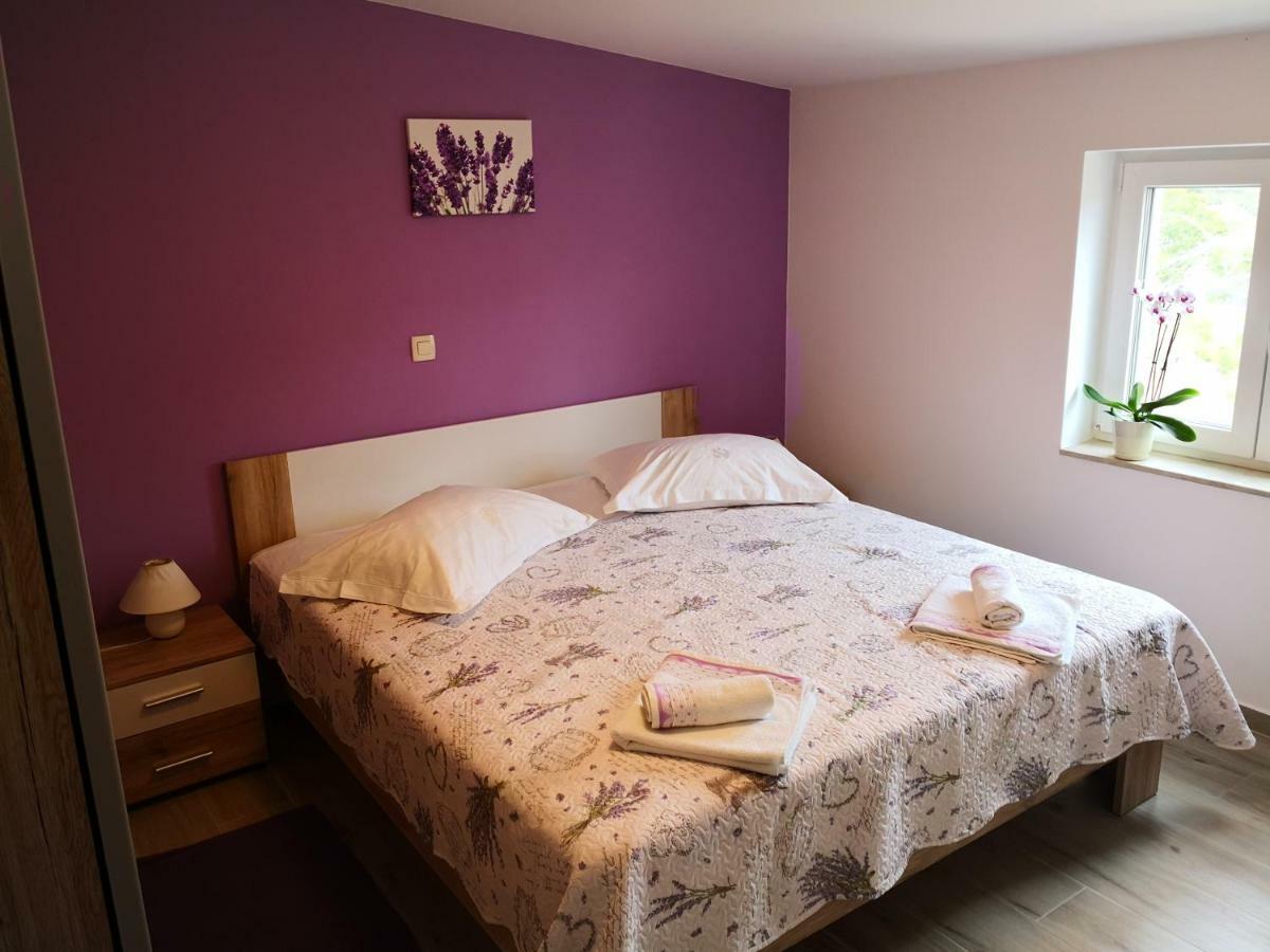 Apartment Aria Banjol Buitenkant foto